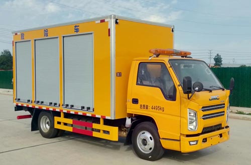 程力藍(lán)牌工程救險車